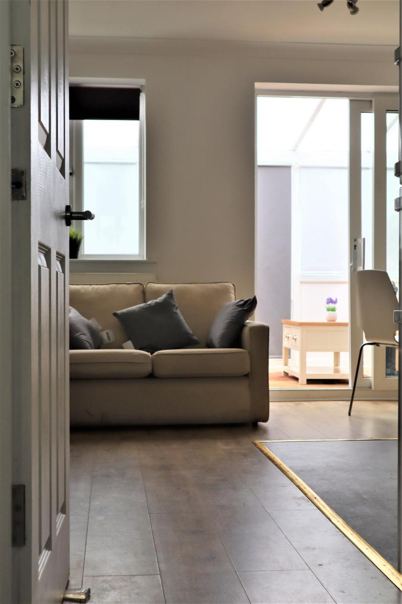 Heron House Thrapston  Luaran gambar