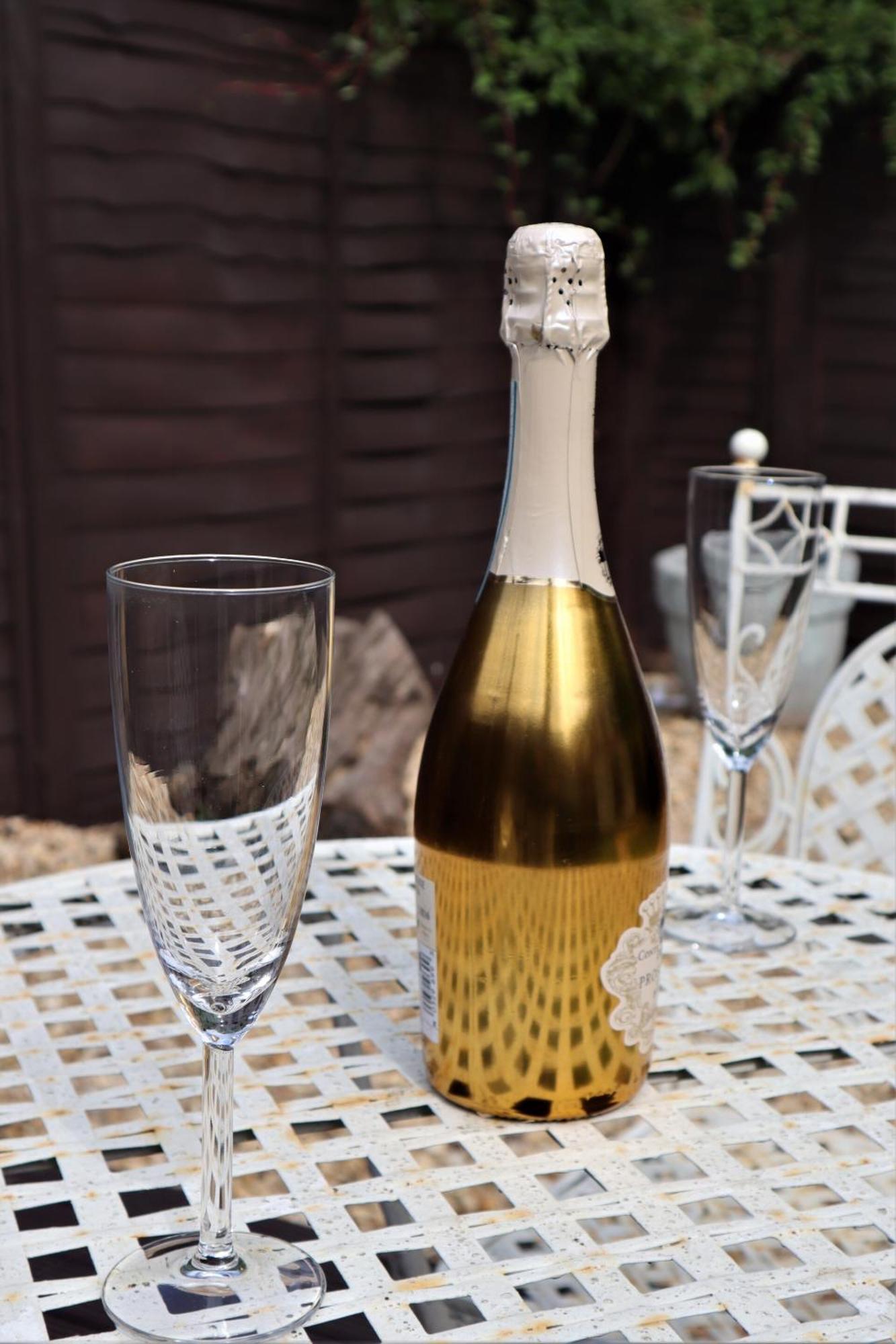 Heron House Thrapston  Luaran gambar