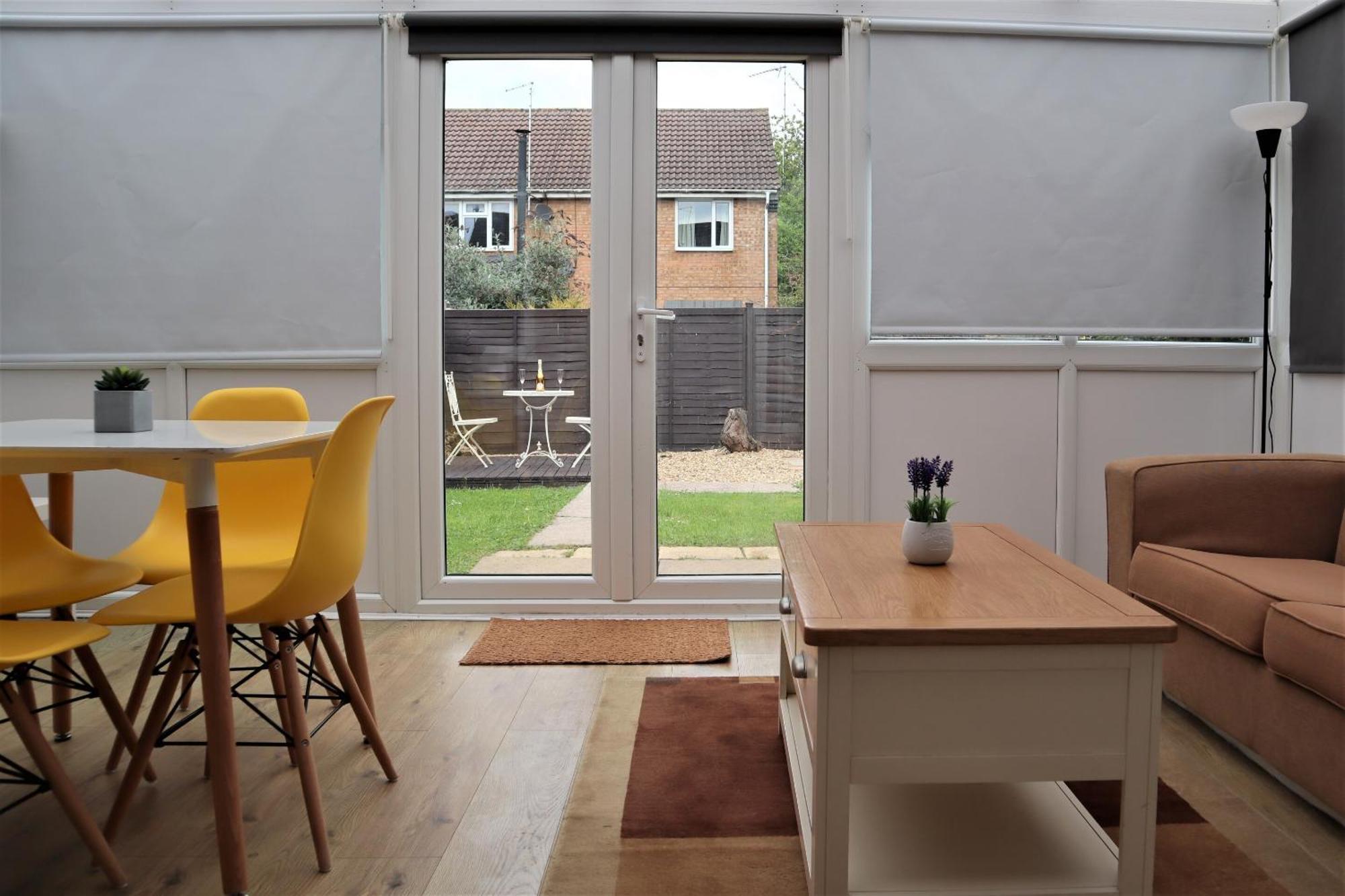 Heron House Thrapston  Luaran gambar