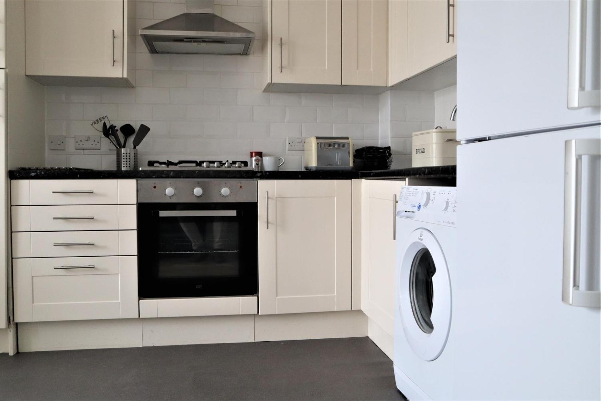 Heron House Thrapston  Luaran gambar
